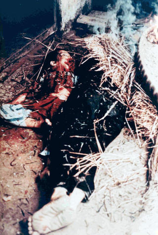 Unidentified Vietnamese female and child killed by US soldiers, My Lai/Song My, March 1968